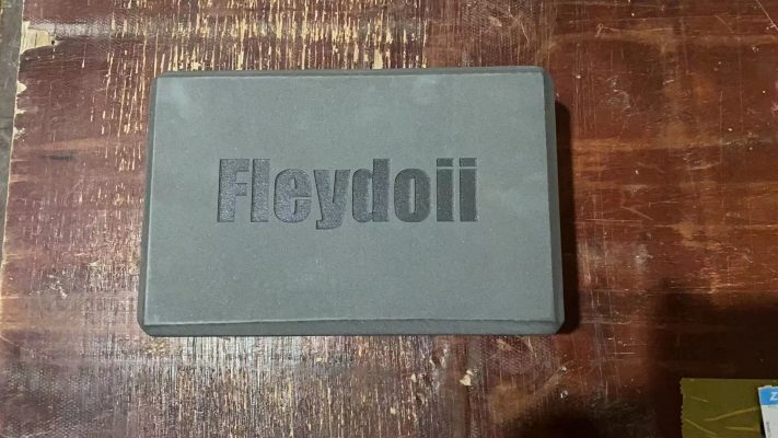 Fleydoii Yoga Blocks, Yoga Blocks , Premium EVA Foam Blocks with Free Guide, Supportive, Lightweight & Odor Resistant, Yoga Essentials for Yogi & Yogini, Yoga Accessories for Women